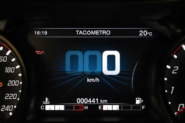 Cara cek odometer mobil bekas