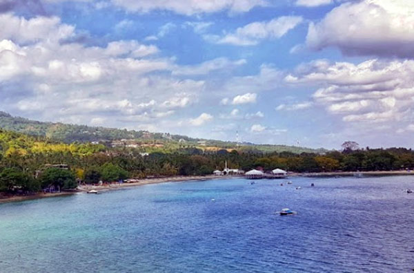 Destinasi Wisata Pantai Senggigi Lombok Barat